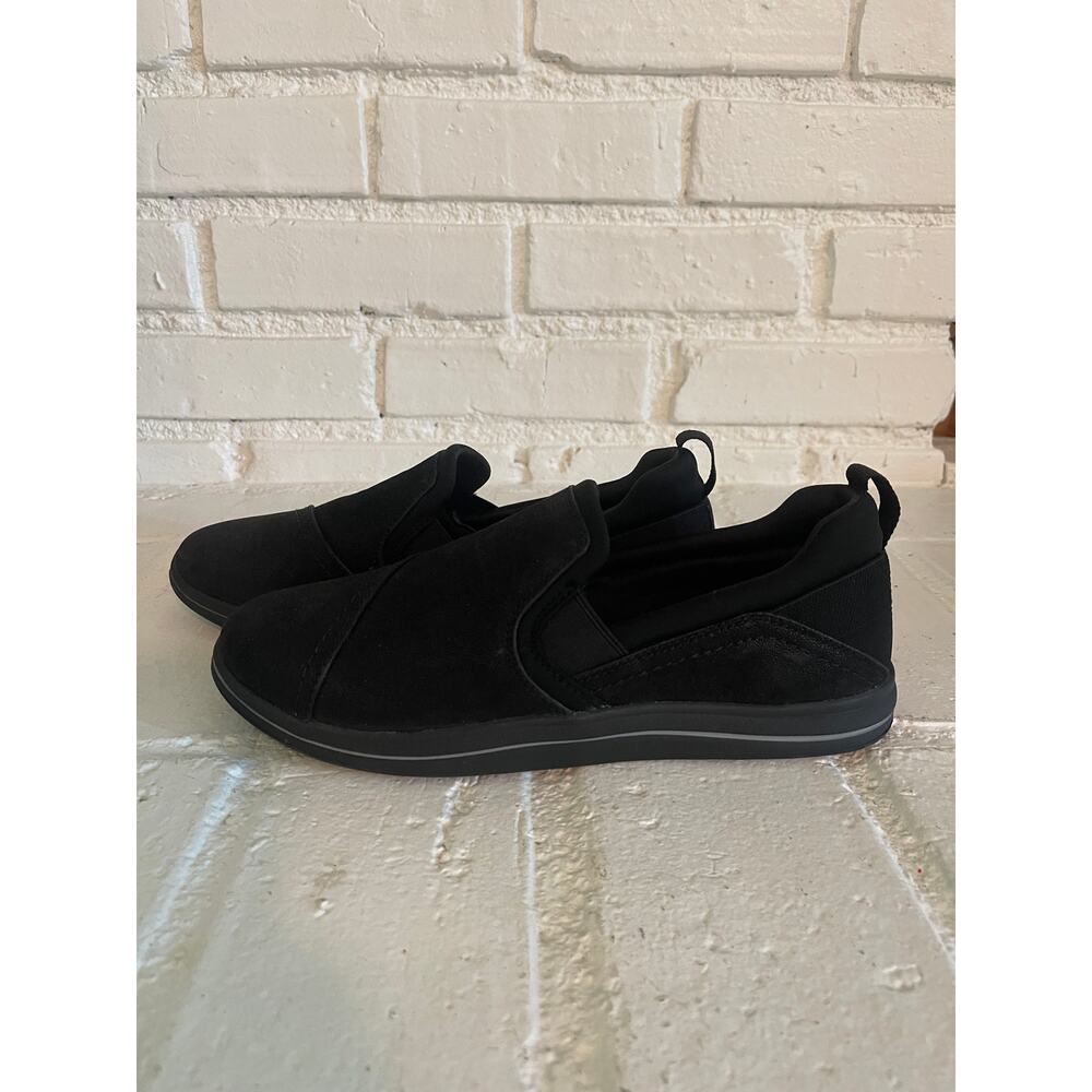 NWT + Box Clarks Cloudsteppers Breeze Dawn Slip-On Women's Size 7.5